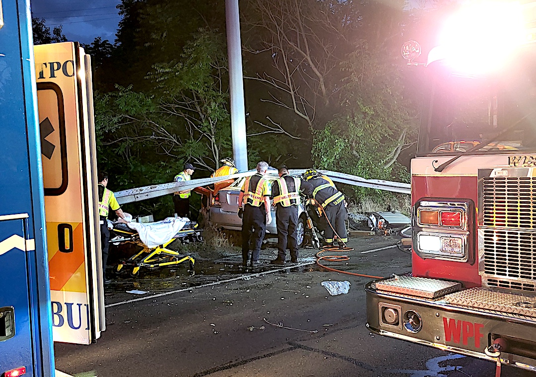 Driver extricated from car entangled with I-95 guardrail | Westport Journal