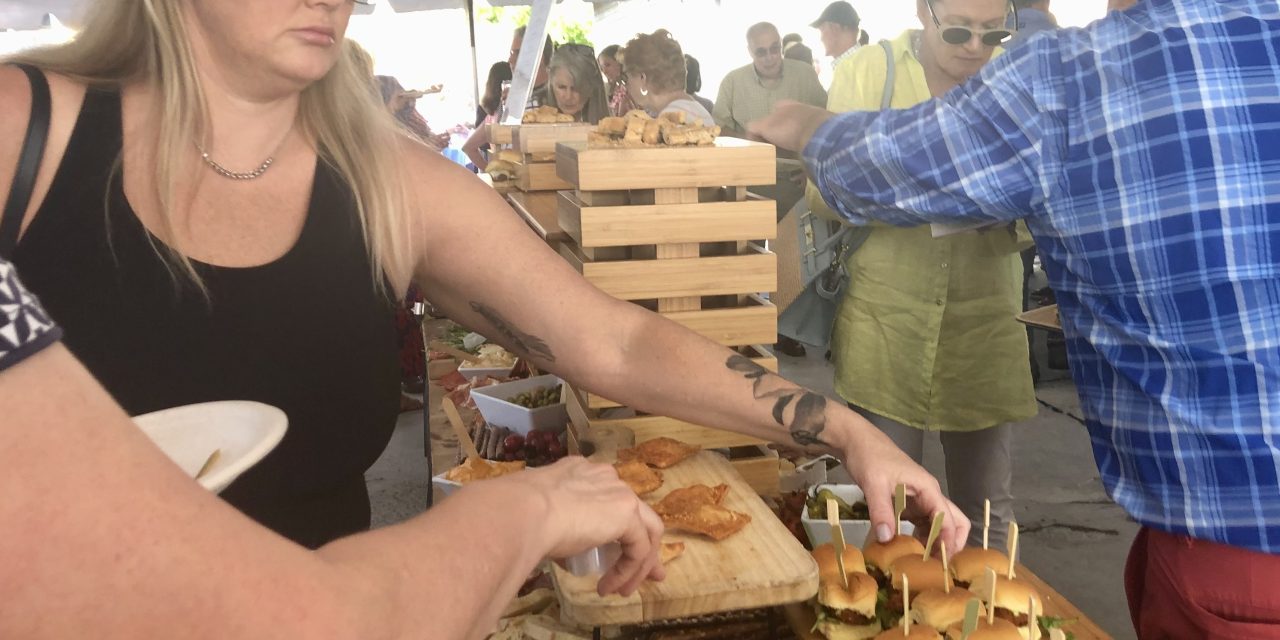 Cocktails and Clams under sunny skies boosts Harbor Watch mission