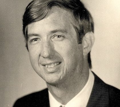 Obituary: Robert Taylor Gault
