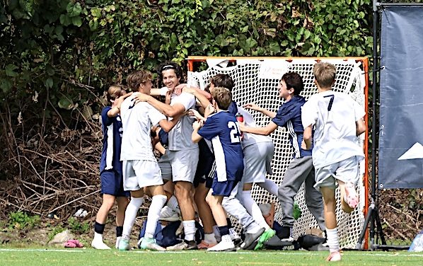 Staples boys soccer bounces back against Wilton