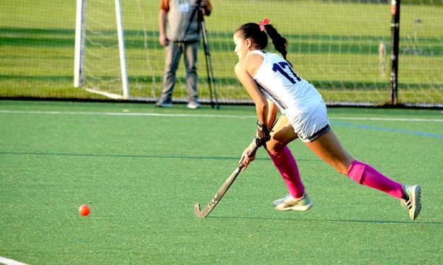 Staples field hockey grinds past Greenwich