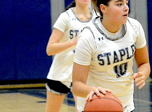 Staples girls basketball crushes Central
