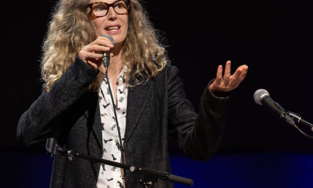 Damn! Singer-Songwriter Sophie B. Hawkins premieres new musical at Westport Library