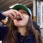 Aw, shucks! Donors slurp cocktails and clams to support science education