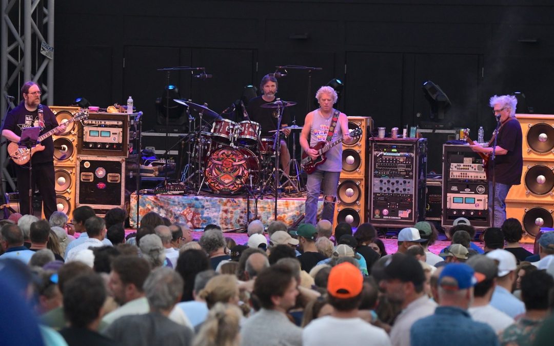 Dark Star Orchestra Rocks the Levitt Pavilion | Westport Journal