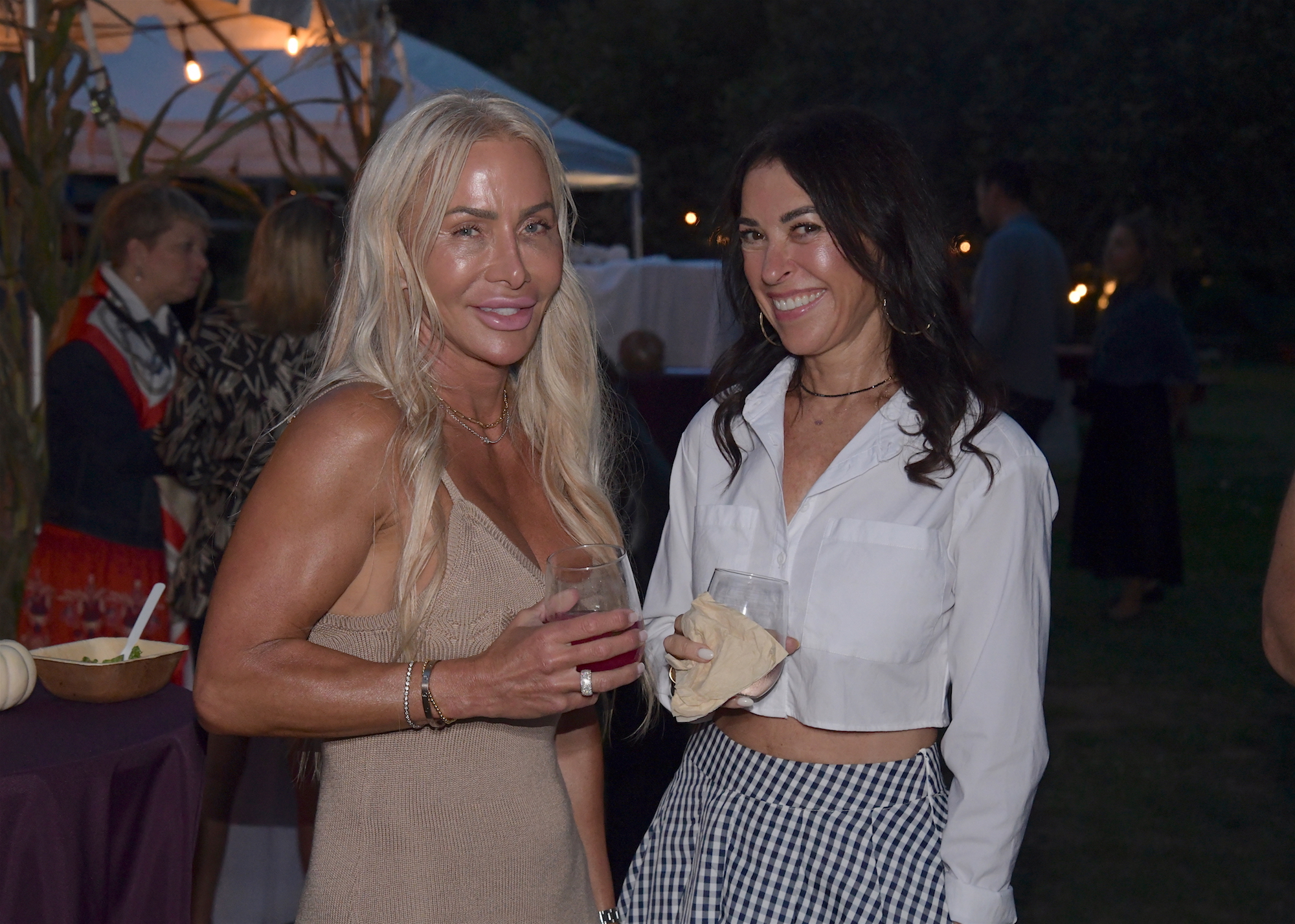 Jennifer Montoni, Ally Greifenberger