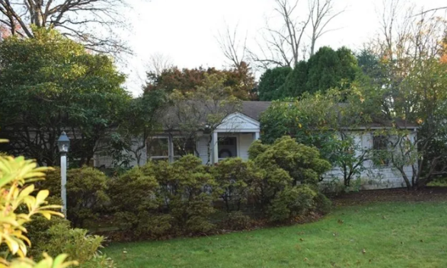 Say “goodbye” to 20 Mills St.