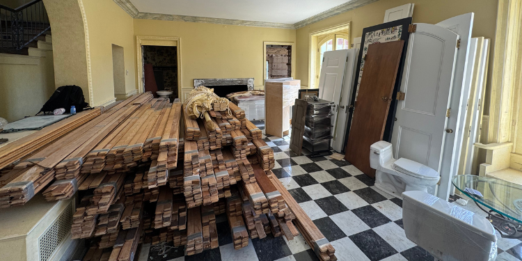Staples senior encourages builders to deconstruct rather than demolish