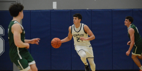 Wrecking crew: Staples boys pile up 81 points in latest victory