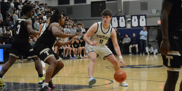 Battle of FCIAC unbeatens: Wreckers ground Eagles