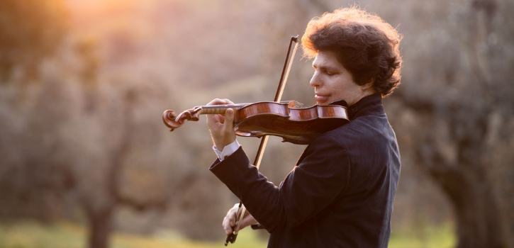 Premier violinist will appear at upcoming NHSO concert