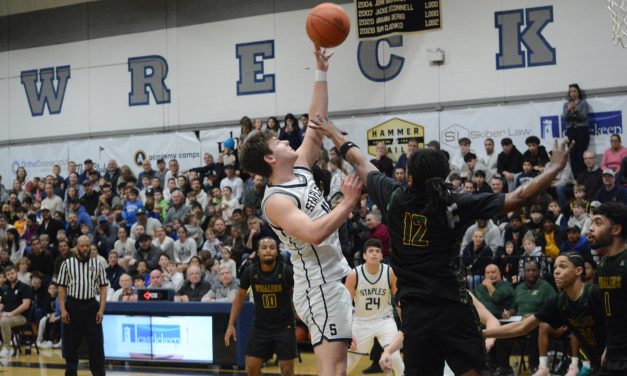 Whale of a game: Wreckers pull away against New London