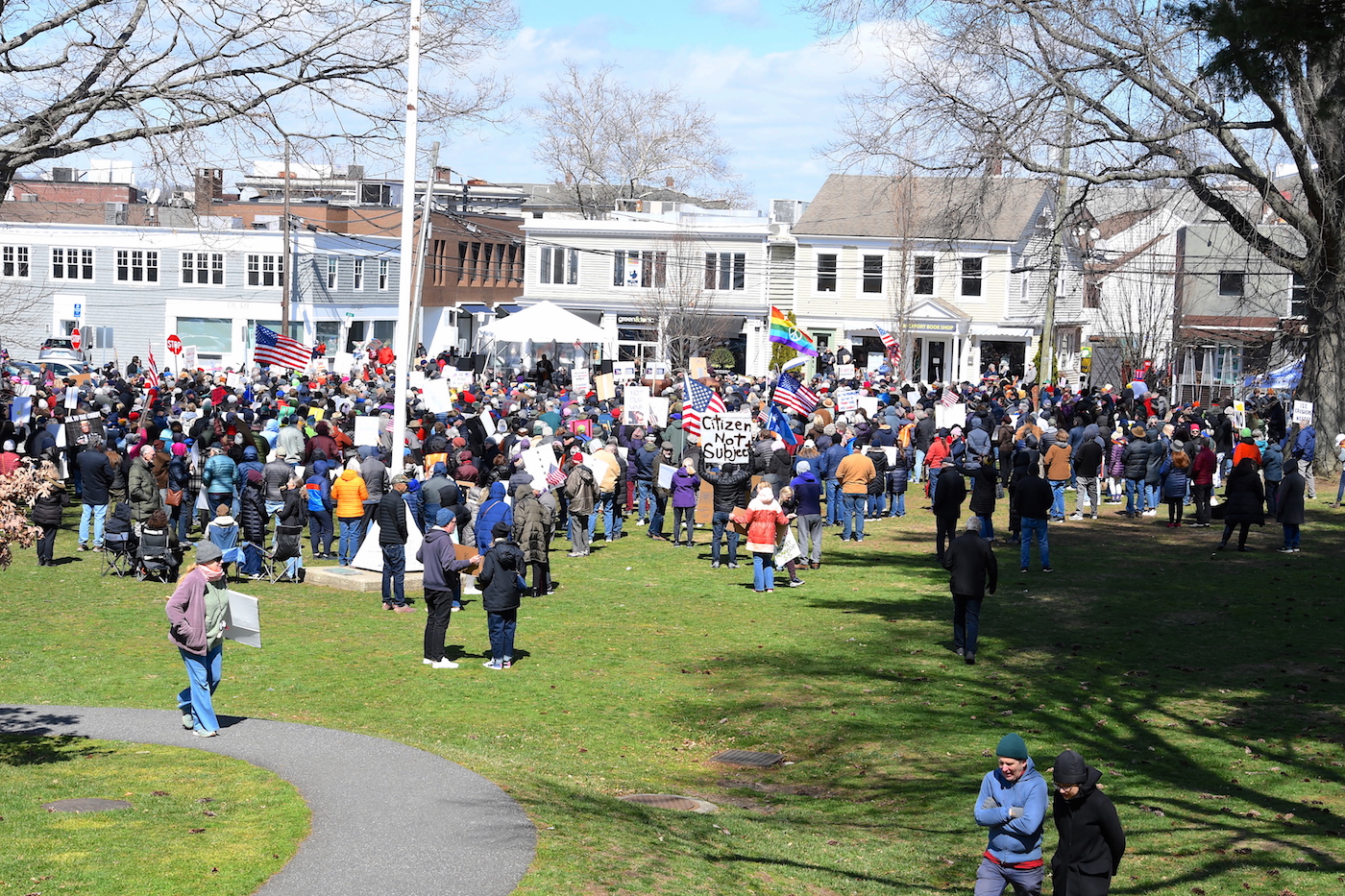 Rally-goers