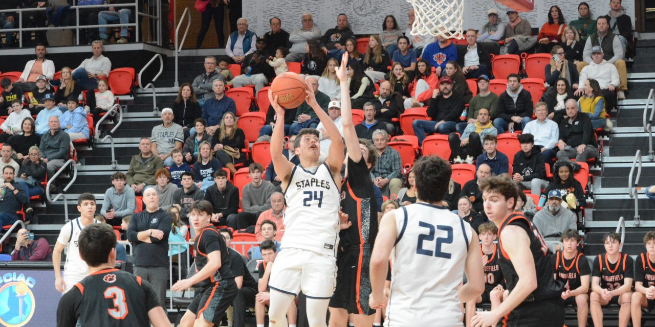 Defensive intensity helps Wreckers to second straight FCIAC crown