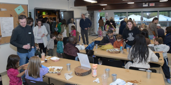 “Toast,” chased indoors by rain, celebrated by 200+