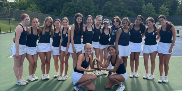 Staples girls tennis beaten in FCIAC finals