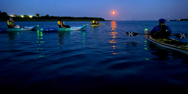 “Buck” moon kayak trip to Saugatuck Harbor planned for Wednesday