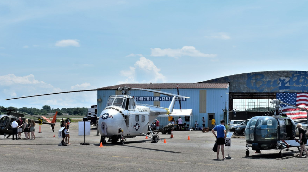 Connecticut Air & Space Center to host Helicopter Day this weekend
