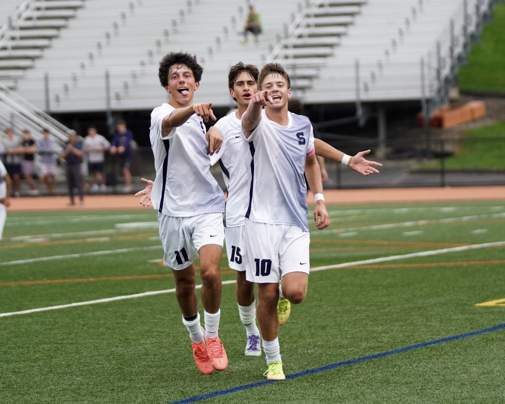 Greyson Downes, Nico Reyna, Noah Rossoni celebrate - Photo Paolo Caniato