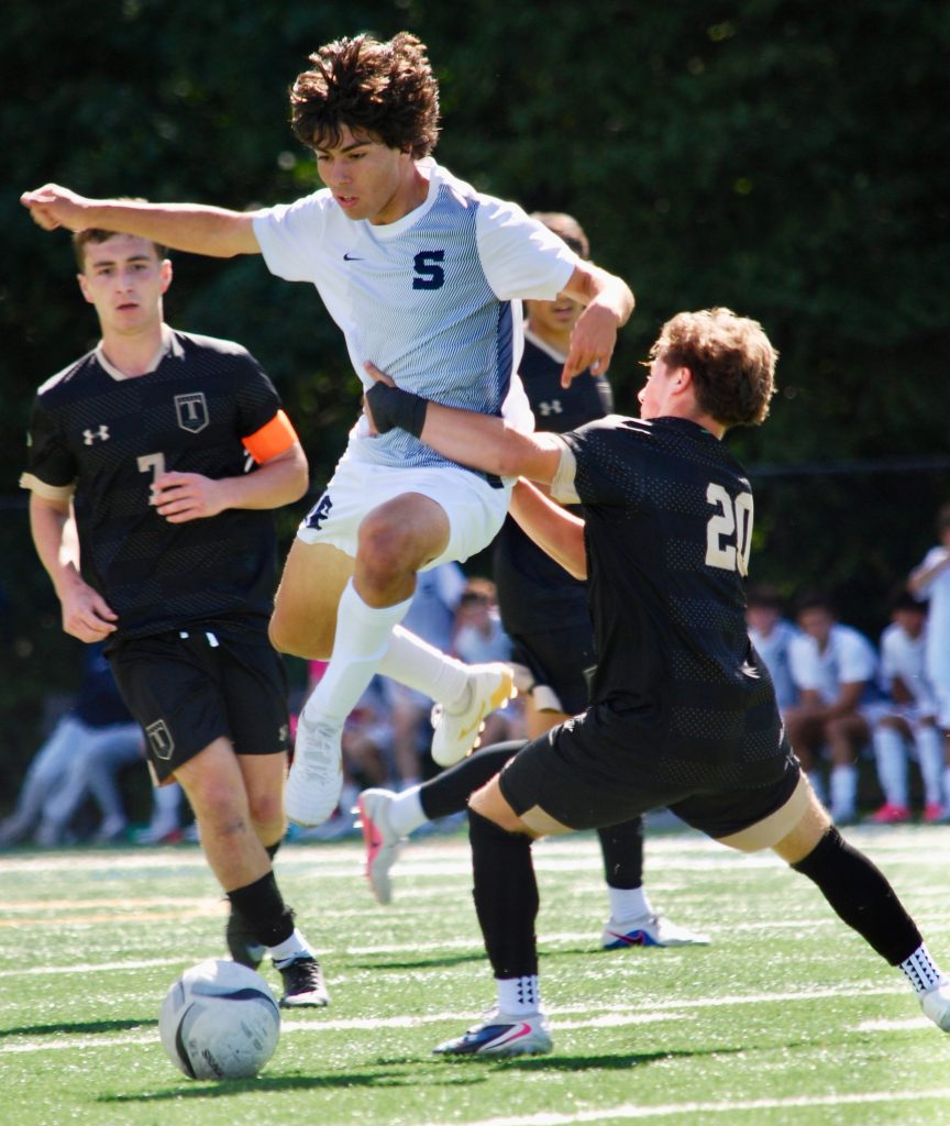 Lucas Alarcon at Trumbull - Photo Jayme Martino