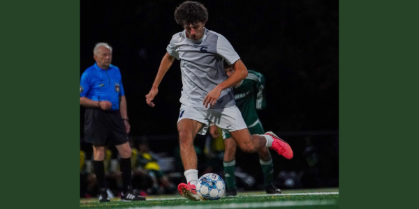 Staples boys soccer perfect at halfway mark